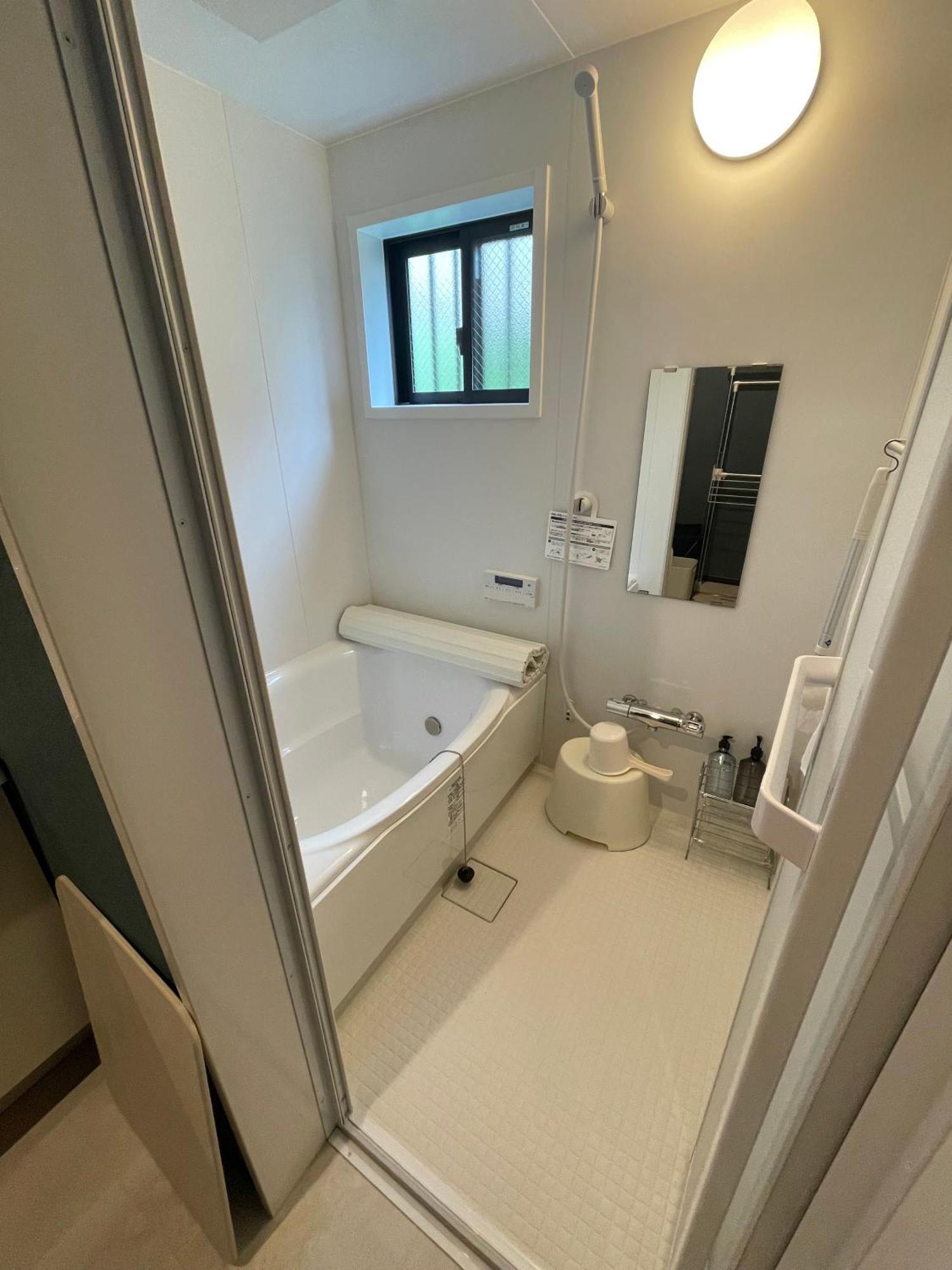 青い家広尾 Hotel Токио Екстериор снимка